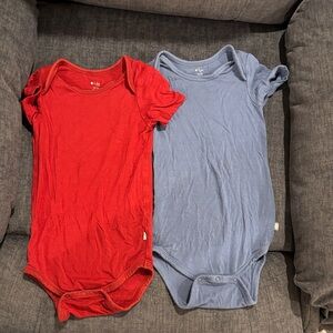Kyte baby 18-24m Red and Blue Baby Bodysuits